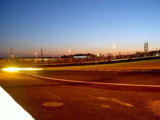 Pict2590_dusklights3