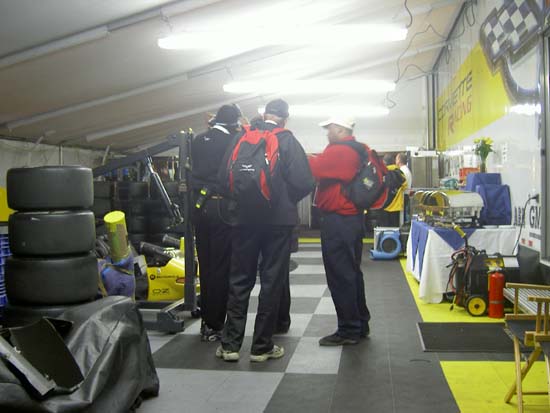 Pict2598_corvpitnight