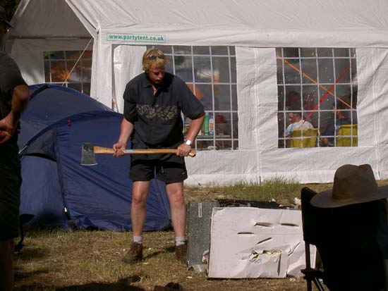 Pict2658_rob_kills_fridge